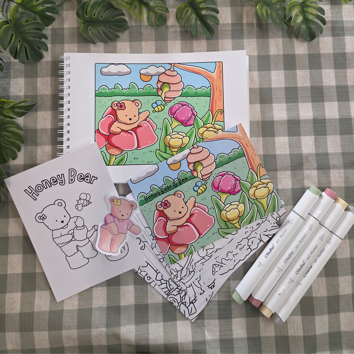 ** NEW ** HONEY BEAR & BEE VOLUME ONE & TWO COLOURING BOOK BUNDLE