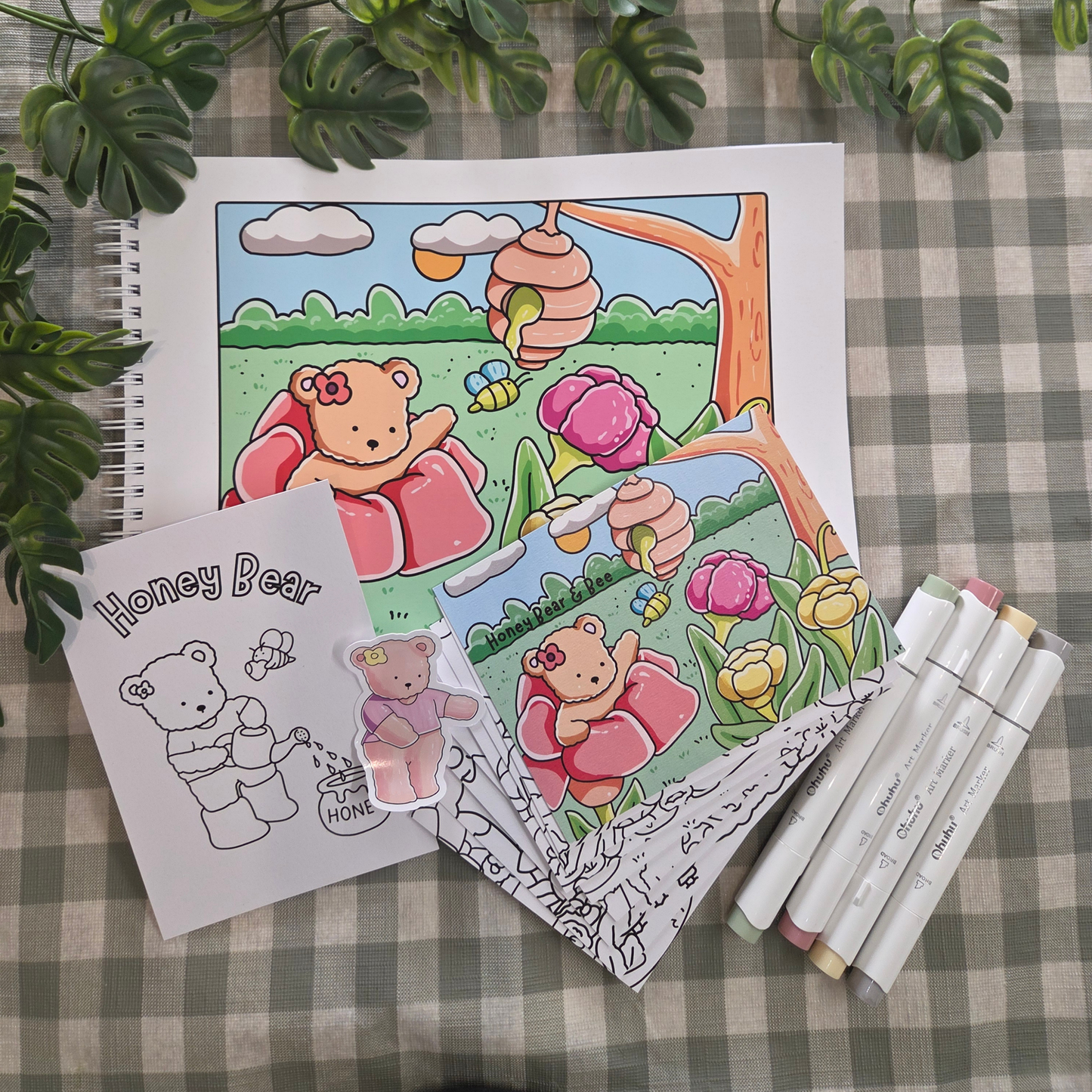 HONEY BEAR & BEE COLOURING BOOK BUNDLE